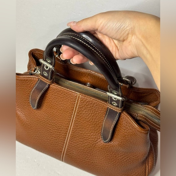 Dooney & Bourke All Weather Pebbled Leather Purse 3 section Bag - Picture 4 of 14